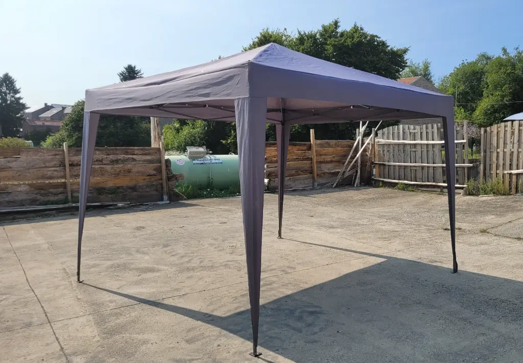 [3X3] chapiteaux 3X3